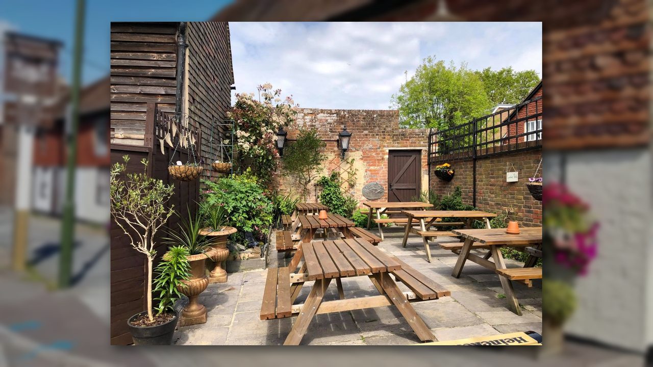 Sunday Roast - The Kings Arms - Horsham Event