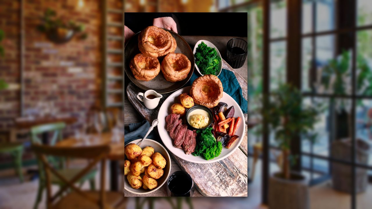 Sunday Roast - The Red Deer - Horsham Event