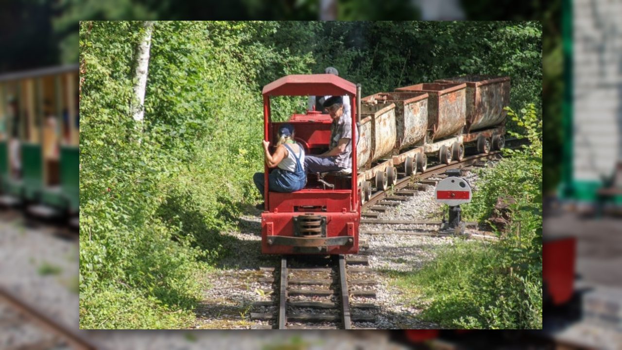 Autumn Industrial Trains - Amberley Museum - Horsham Event