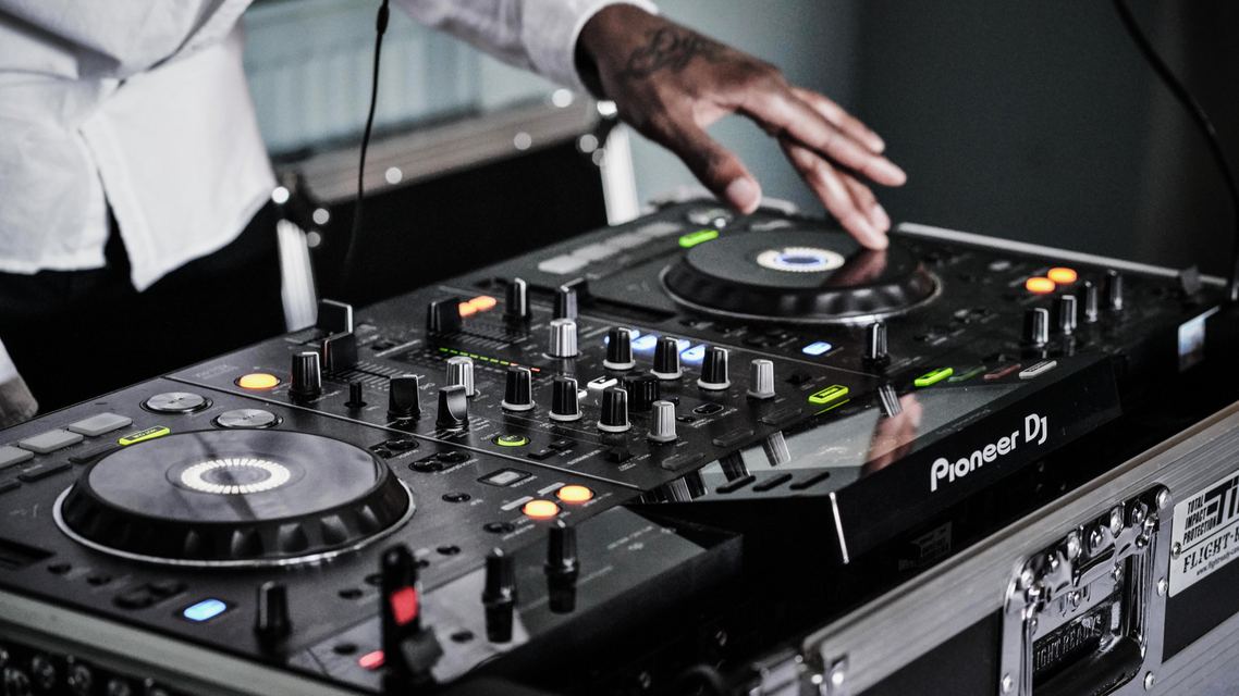 Horsham DJ Nights