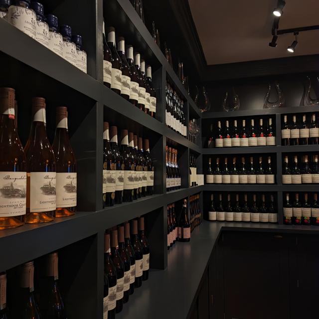 Leonardslee Tasting Room