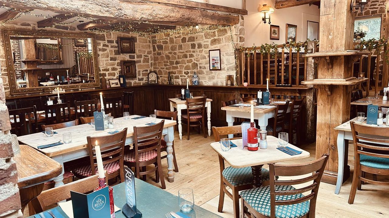 Sunday Roasts - The Six Bells - Horsham Event