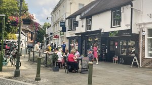 Al fresco dining is booming in Horsham.