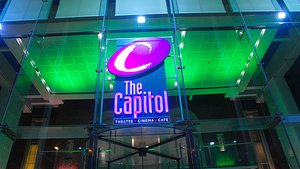 Capitol lights up green to celebrate Horsham Park’s Green Flag Award