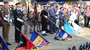 Chairman leads tributes at Remembrance Sunday service